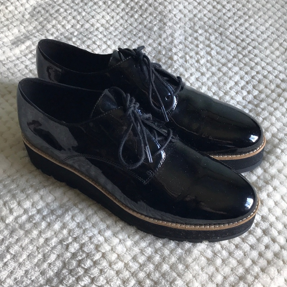 Eileen Fisher Black Patent Leather Platform Oxfords
